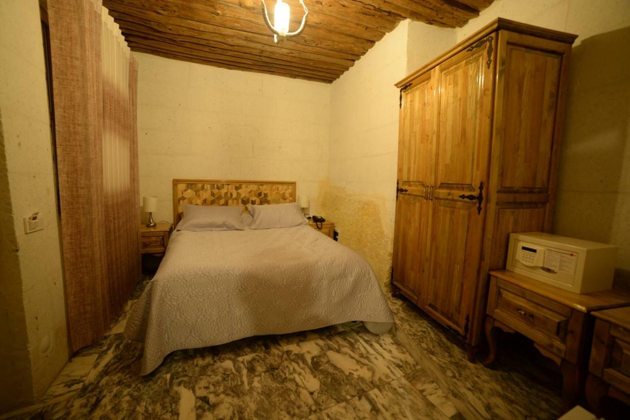 Crassus Cave Hotel 어굽 외부 사진