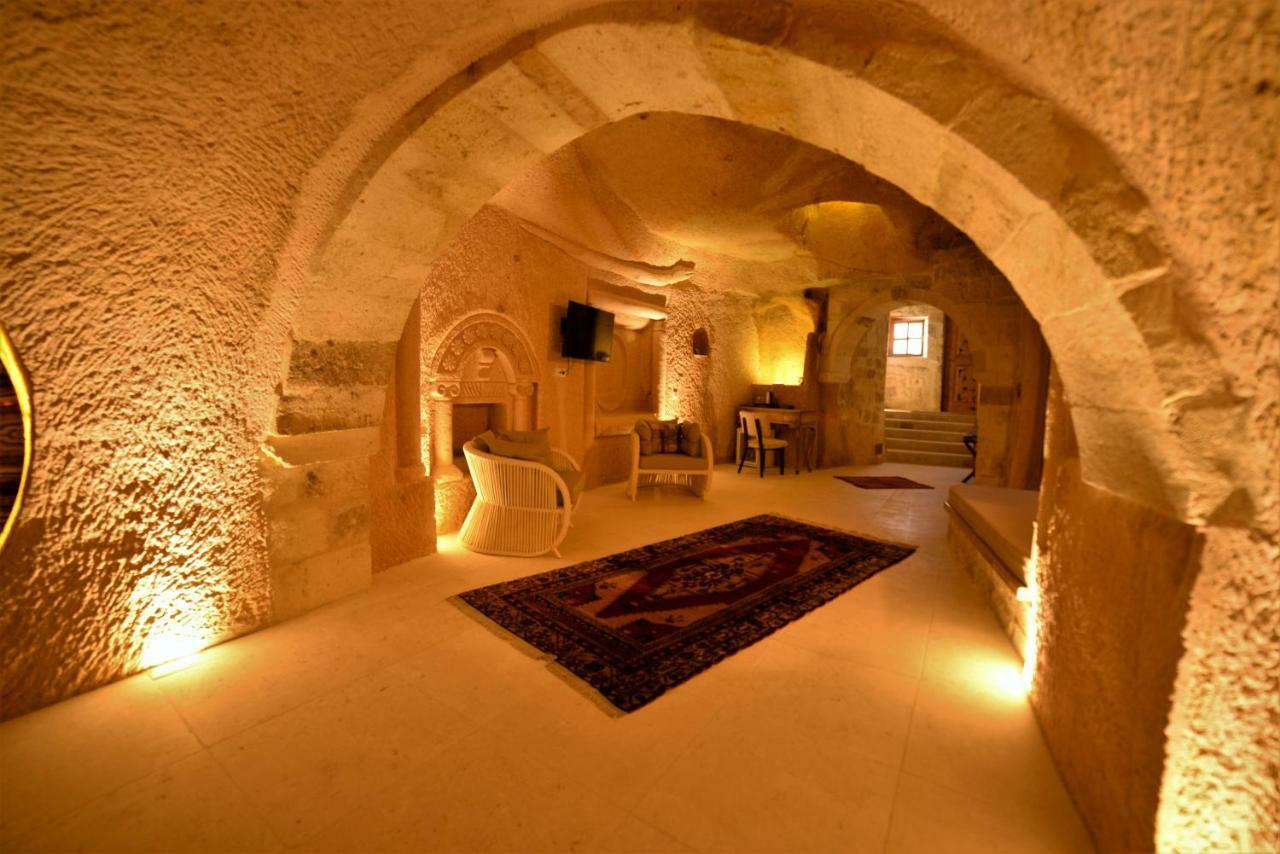 Crassus Cave Hotel 어굽 외부 사진